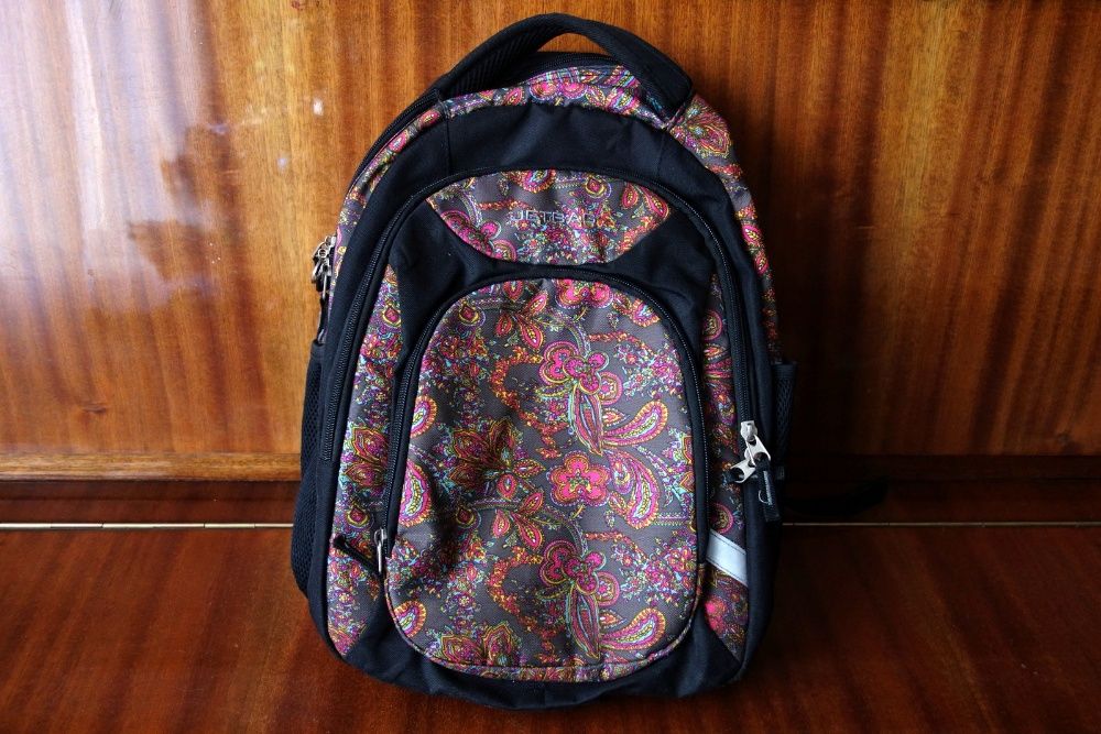 Рюкзак вместительный DEFORM (Польша) школьный