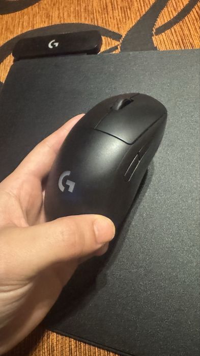 Logitech  G pro wireless com Tapete Carregador Powerplay