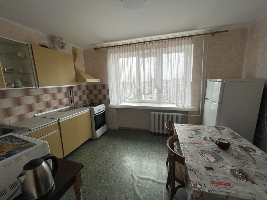 Продам двухкомнатную квартиру Черноморск