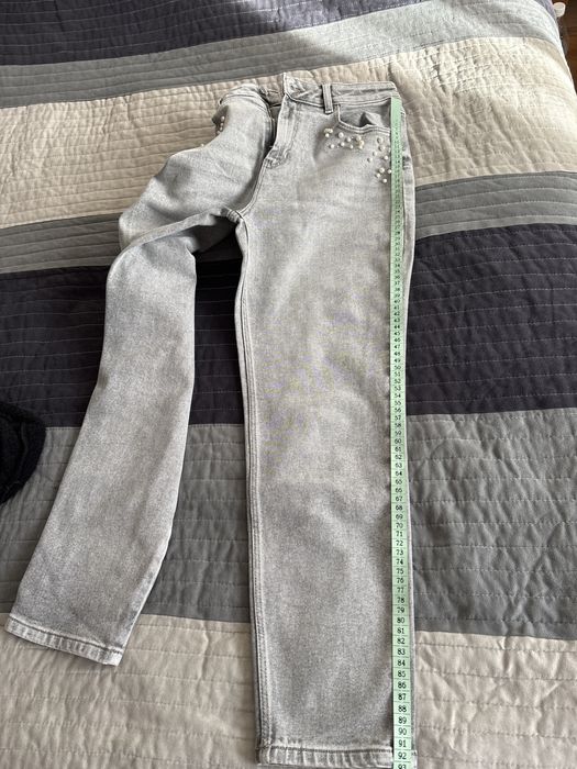 Jeansy z perelkami MOHITO 38