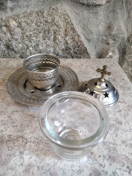 Porta velas antigo de metal