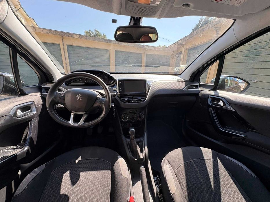 Peugeot 208 1.2 PureTech Gasolina