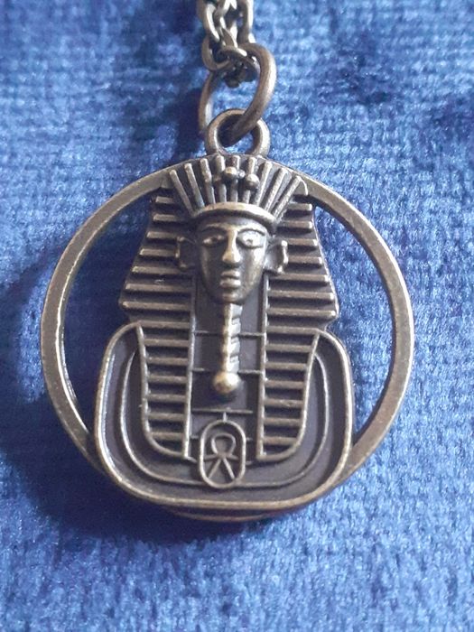4 Corrente Egípto pingente Horus Anubis Faraó Nefertiti Coleção