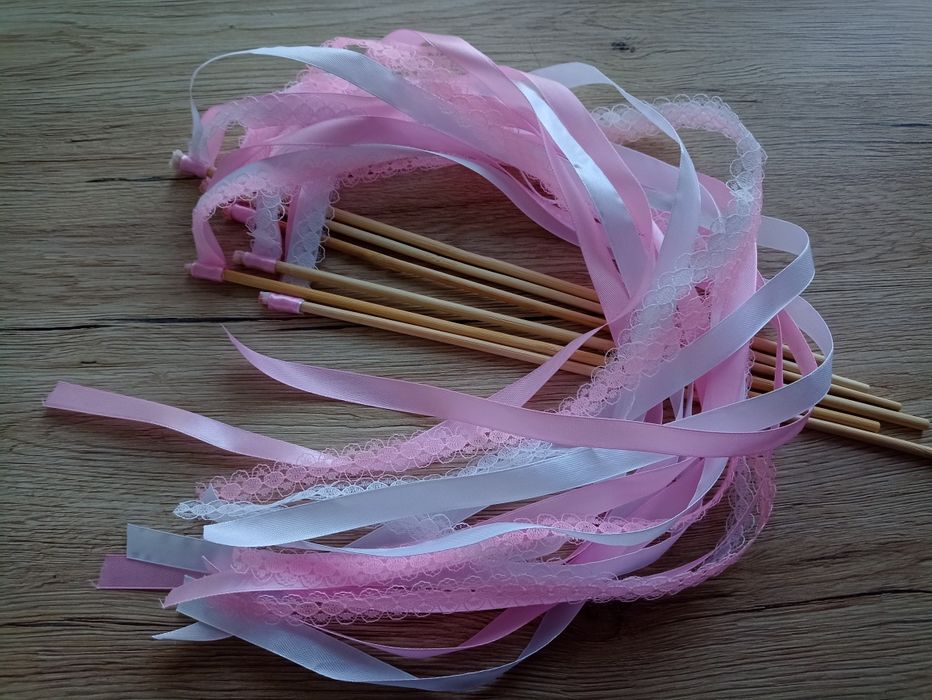 Chorągiewki ślubne personalizowane różowe koronkowe