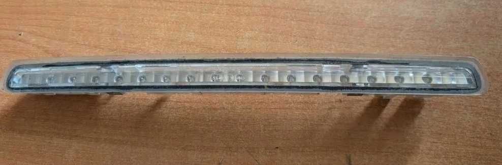 Światło STOP Opel Vectra C HB sedan białe