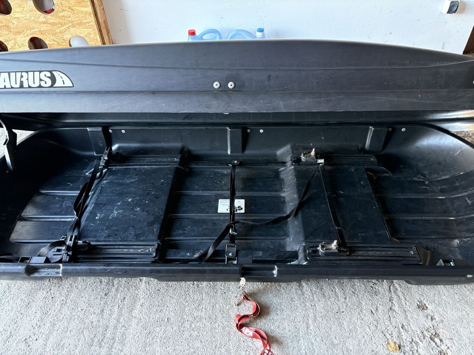 Box dachowy Taurus Xtreme 400