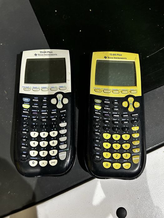2 Calculadoras Texas Instrumensts TI 84 plus