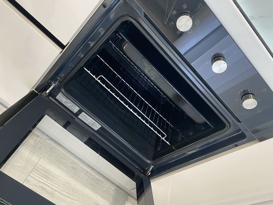 Пропоную клінінгові послуги ,вологе прибирання ,миття вікон ,