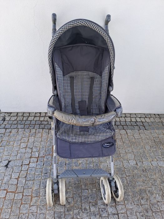 Carrinho + cadeira de carro de bebé