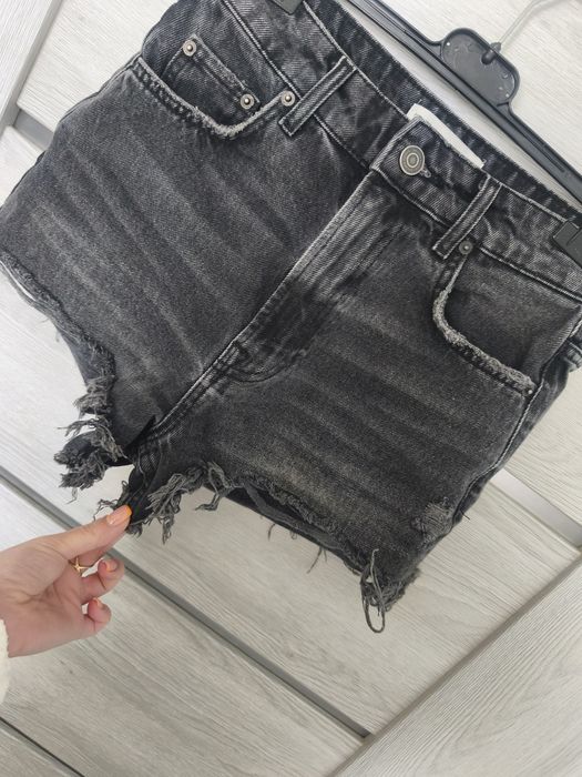 Spodenki jeansowe szorty Zara