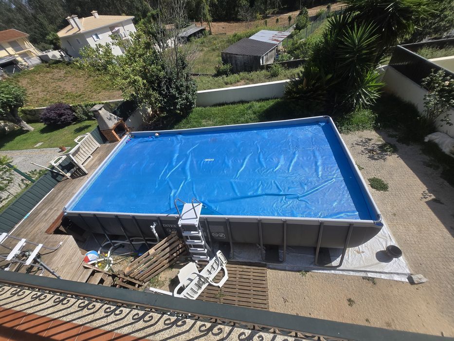 Vendo piscina Intex Ultra XTR Frame retangular 732x366x132