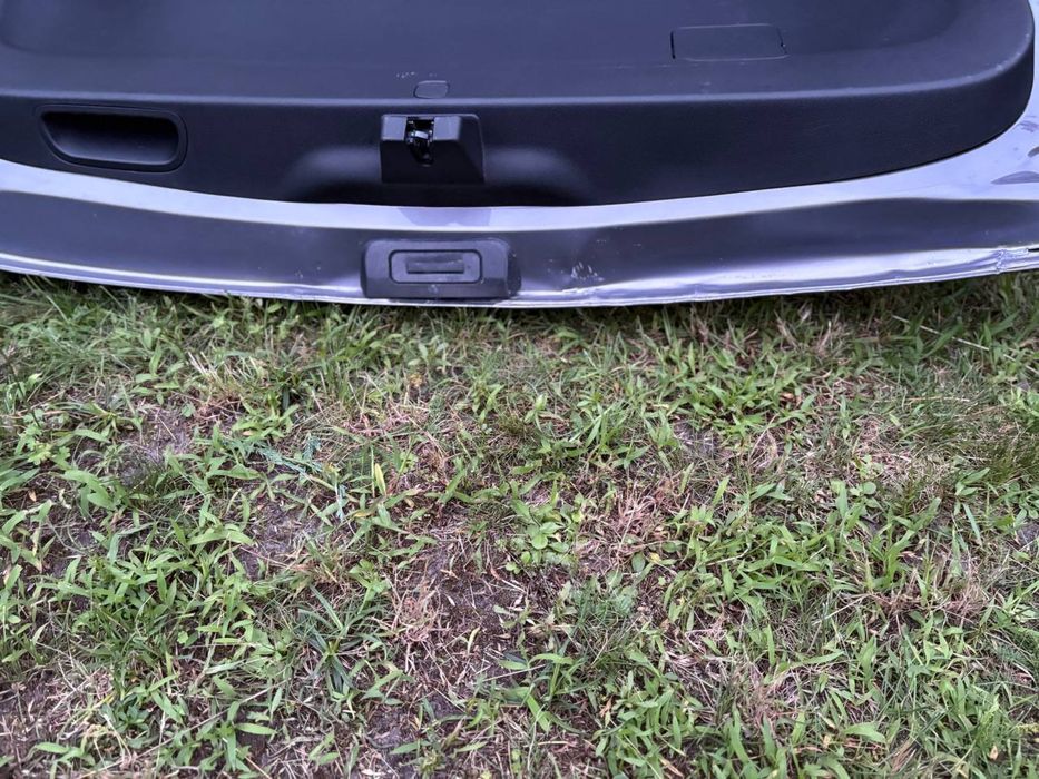 Ляда, задній багажник Chevrolet Bolt EUV 2022