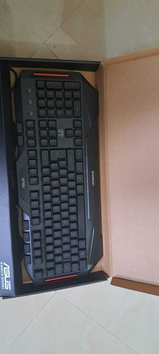 ASUS Cerberus Keyboard Like New64309853784193121