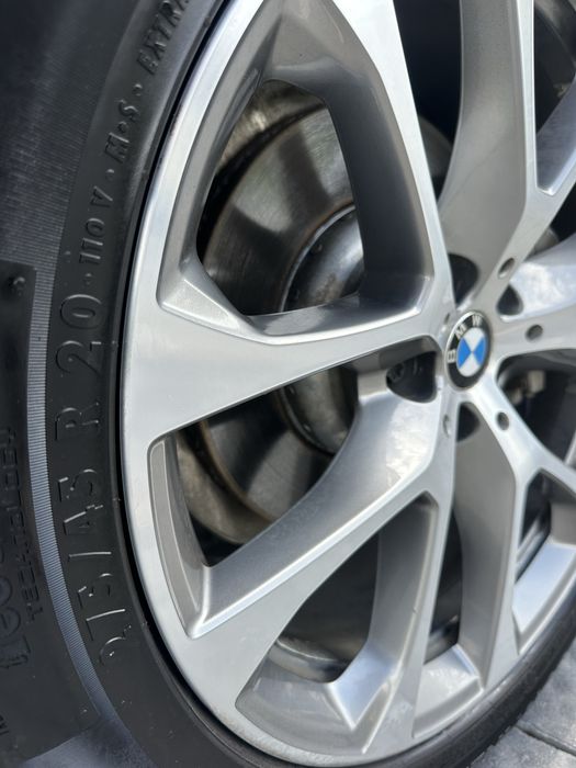 BMW X5 I40 Продам