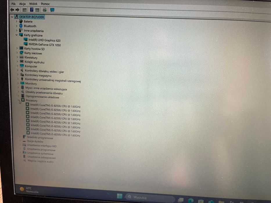 Laptop Asus R570ud