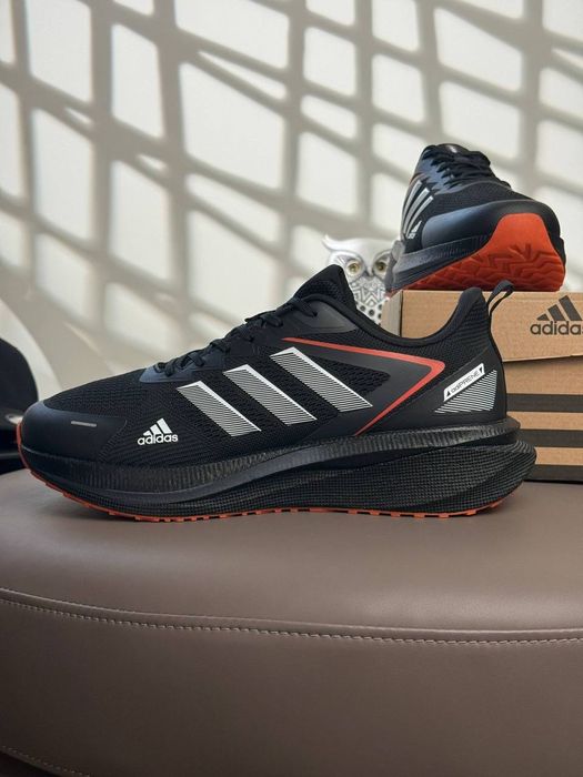 5 кольорів Adidas Duramo Speed