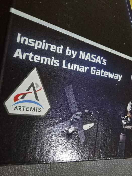 Lego 60349 - Lunar Space Station