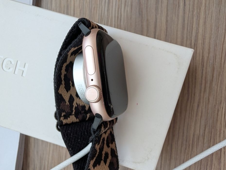 Apple iwatch 10 42mm cellular z sim