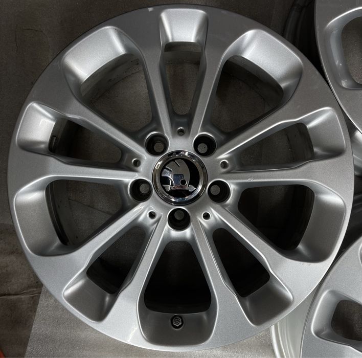 Диски R17 5x112 Et38 6.5J. Skoda Octavia A5 A7 Kodiaq Karoq Superb VW