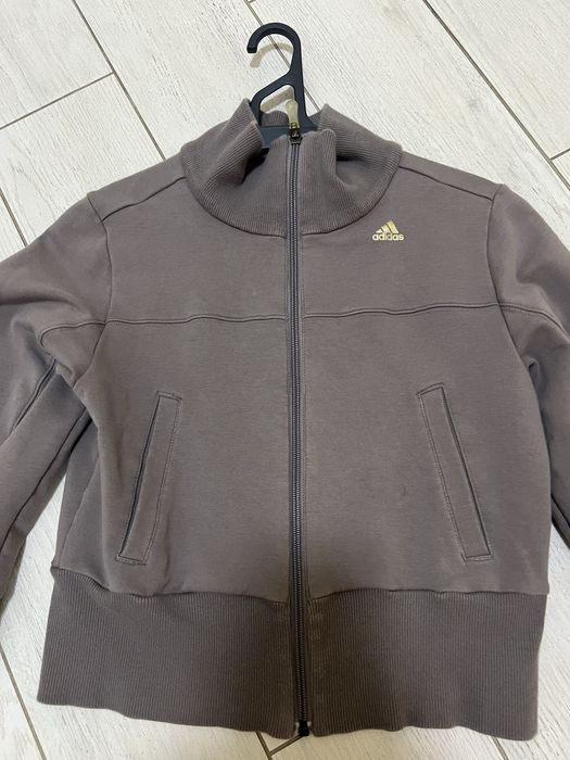 Жіноча кофта адідас