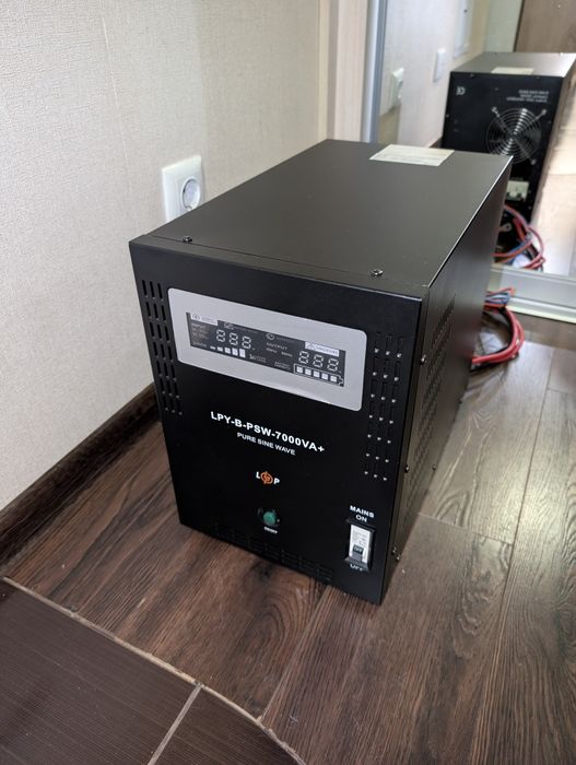 ДБЖ LogicPower LPY-B-PSW-7000VA+ (5000W) • Чиста синусоїда • Стан ново