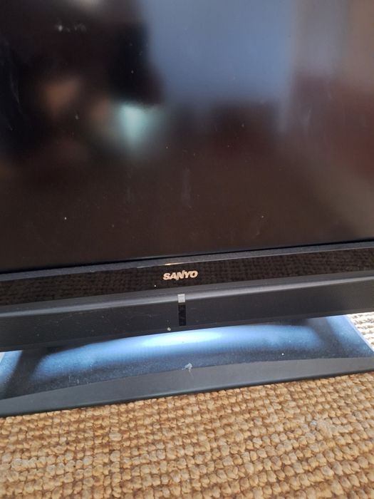 Lcd televisão Sanyo usada