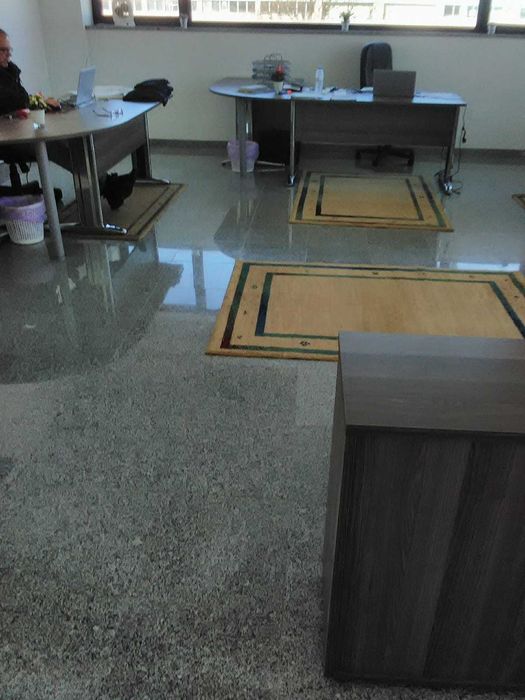 Móveis de escritório