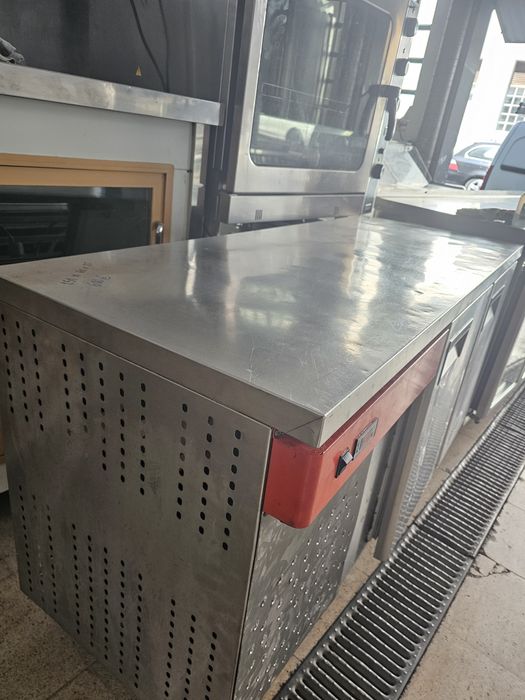 Bancada de inox refrigerada