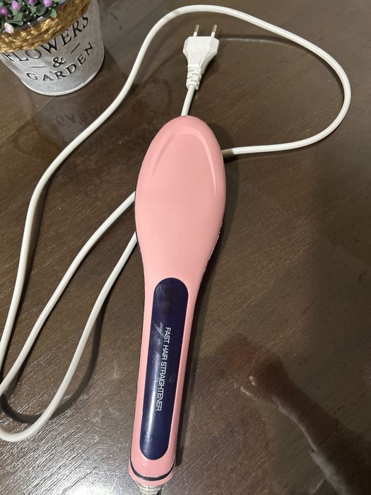 Електричний гребінець - випрамляч