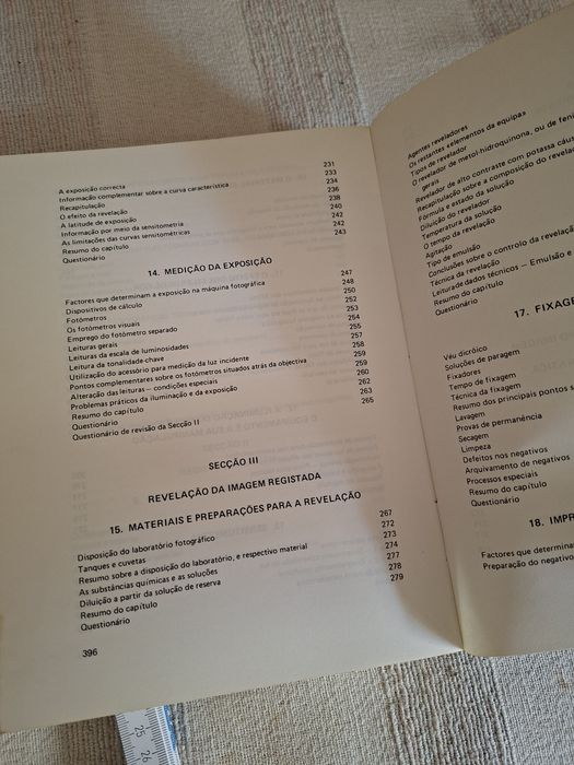 Grande livro técnico sobre fotografia profissional