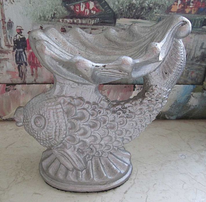 Пепельничка в виде золотой рыбки. Силумин.