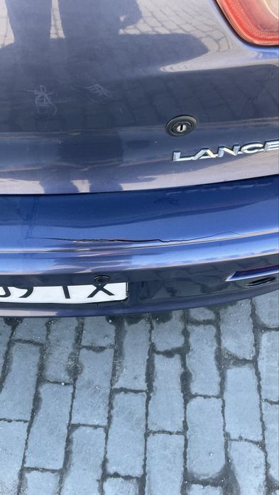 Mitsubishi lancer 10