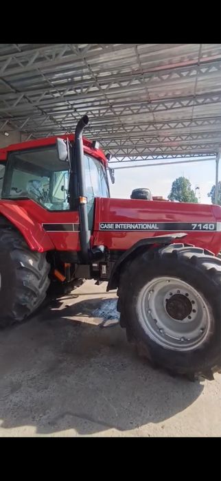 Трактор Case Magnum 7140