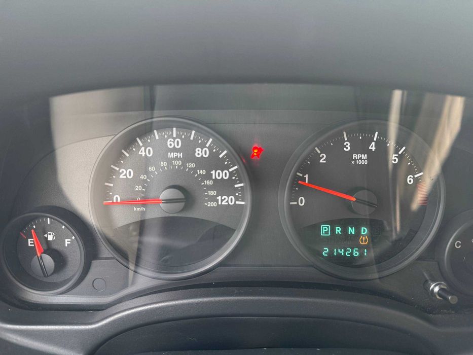 Jeep Compass 2011 2.0 Бензин/Газ АКПП