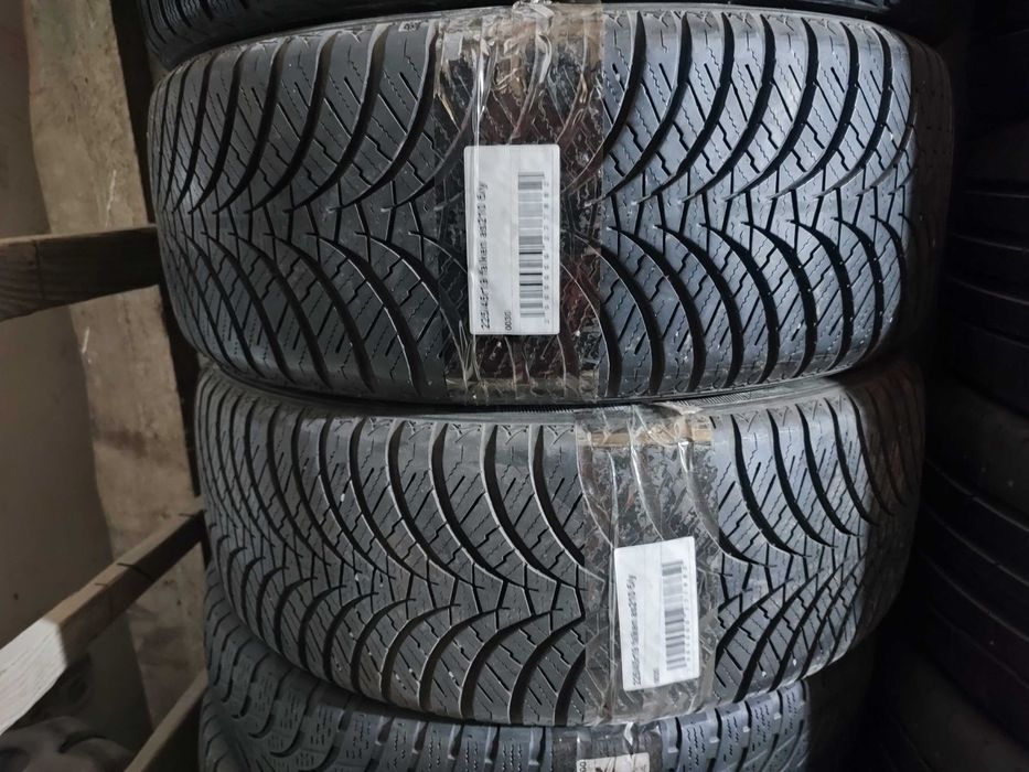 Шины б/у 225/45r19 Falken AS 210