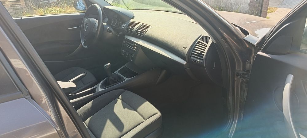 Sprzedam BMW e87 1.6