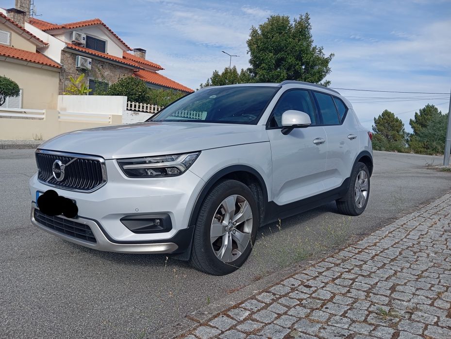 Volvo XC 40 T3 Momentum