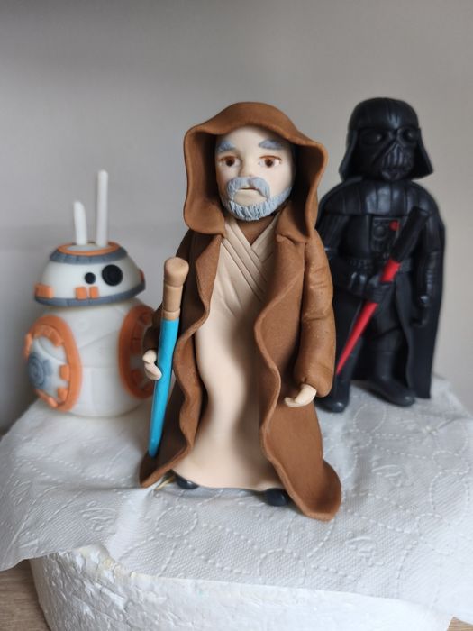 Zestaw figurek Star Wars z masy cukrowej na tort