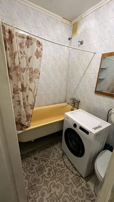 Продається однокімнатна квартира, м. Бар