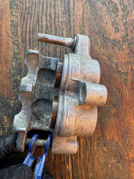 nissin zacisk przod jarzmo hamulca przedn honda cr crf 125 / 250 / 450