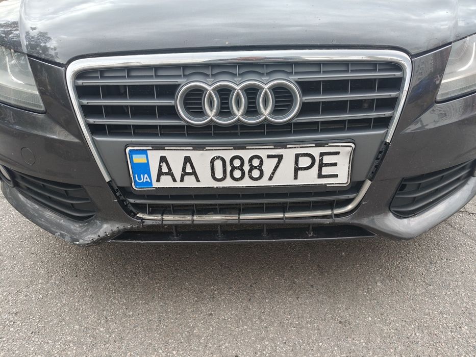 Audi A4 B8 2010, 2.0