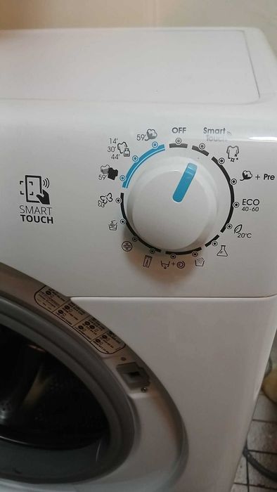 Sprzedam NOWĄ pralkę CANDYsmart 6kg POLECAM