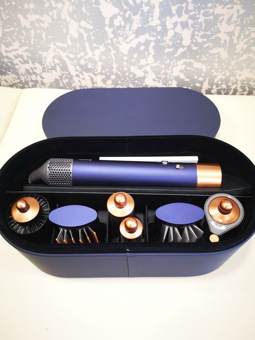 Стайлер Dyson HS05