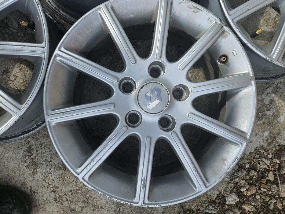 Продам диски Renault 5 114.3 R15