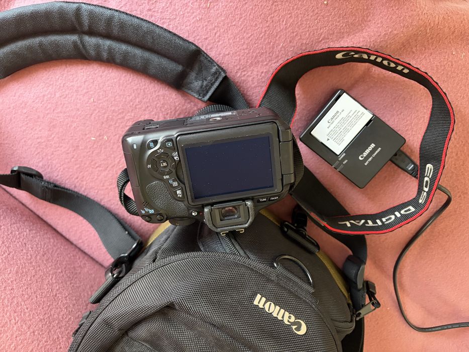 canon 600D stabilizator obrazu , jak nowy domowy użytek