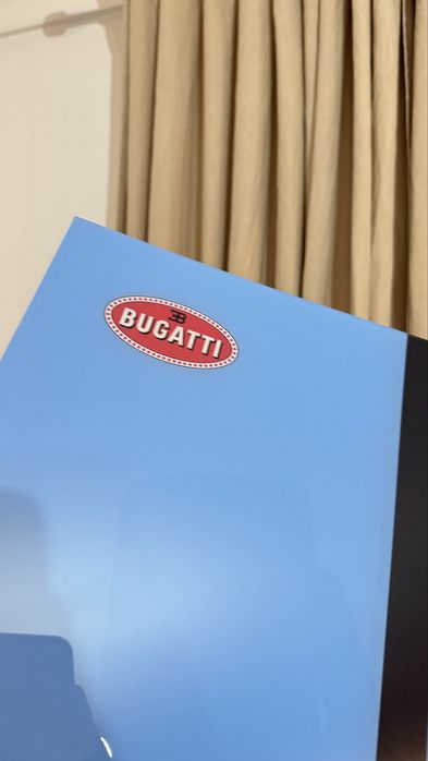 Expositor de Parede Lego em acrilico para Bugatti Chiron 42083