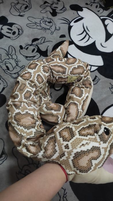 Мягкие змеи,питоны