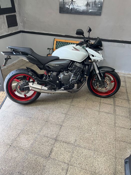 Hornet 2010 abs IMPECÁVEL