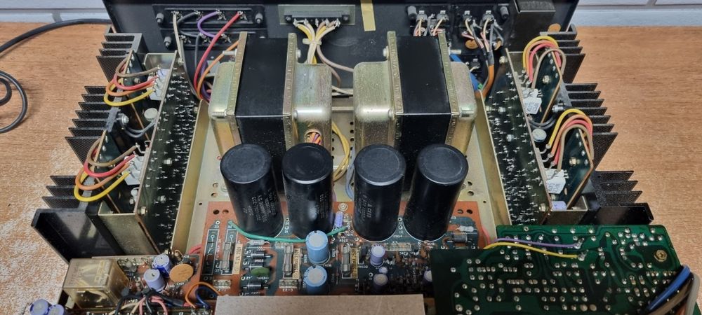 Wieza HI-FI stereo BASF D-6075