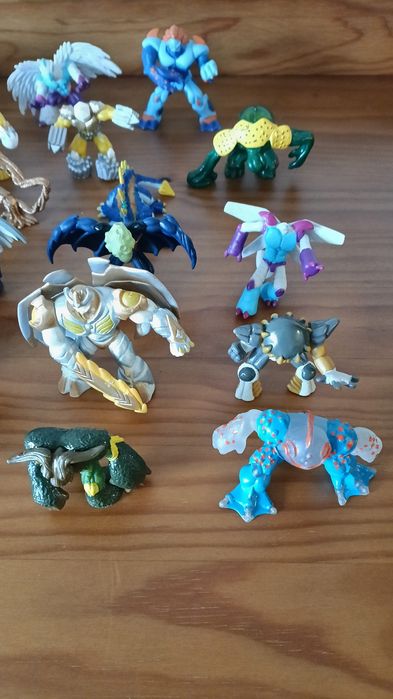 Bonecos "Gormiti e Giochi"